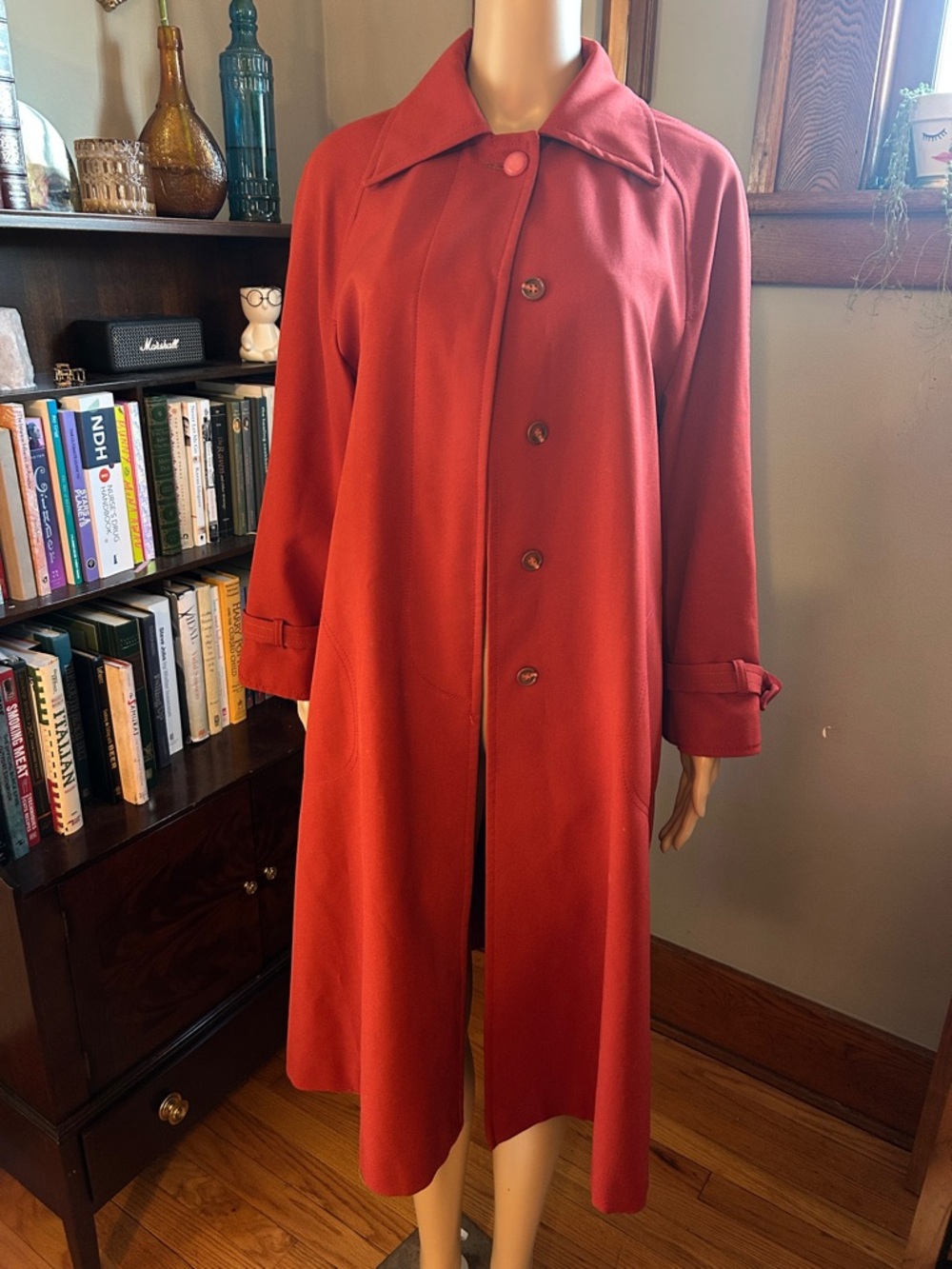 Vintage Women's Long Red Trench Coat with Classic Collar